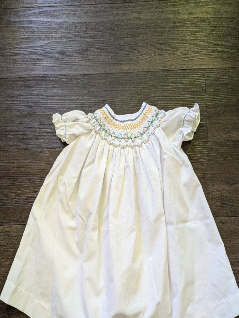 Vintage Girls Smocked Dress